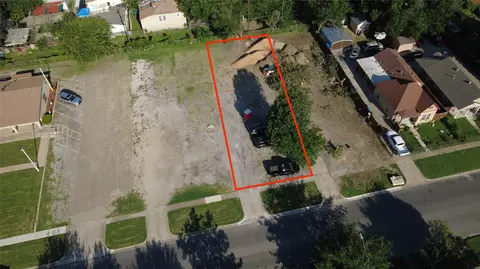 2213 Clinton Ave, Fort Worth, TX 76164