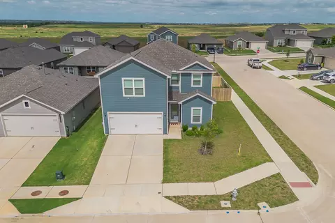 8125 White Sulphur Rd, Ponder, TX 76259