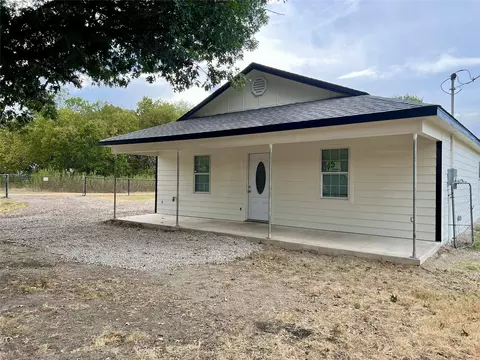503 E Sanger St, Celeste, TX 75423