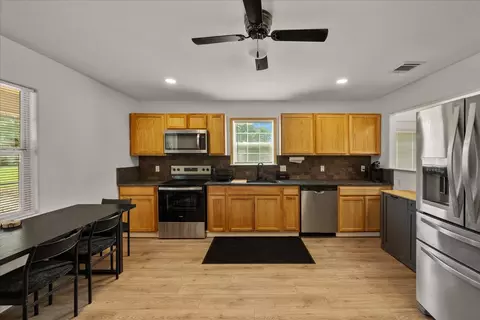 503 E Sanger St, Celeste, TX 75423 photo 6