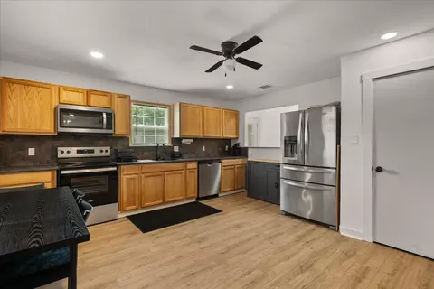 503 E Sanger St, Celeste, TX 75423 photo 5