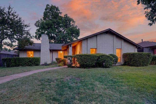 7117 Hunnicut Rd, Dallas, TX 75227