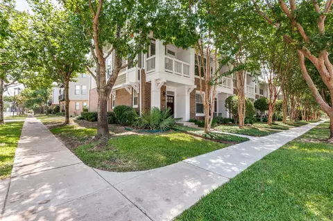 1872 Summit Ave, Dallas, TX 75206
