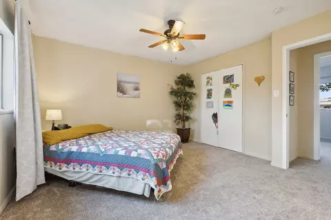 Bedroom - 2338 N Tool Dr, Seven Points, TX 75143 photo 1 of 3