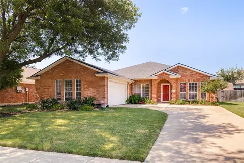 7017 Travelers Xing, Rowlett, TX 75089
