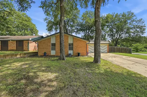 143 N Imperial Dr, Denison, TX 75020
