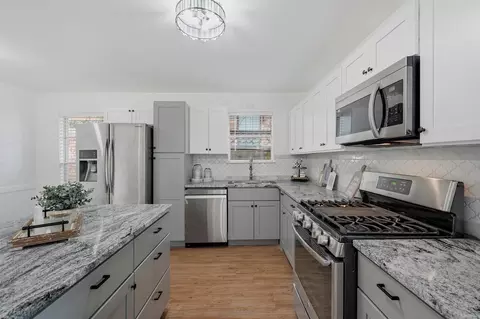 143 N Imperial Dr, Denison, TX 75020