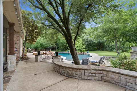 8229 Steeplechase Cir, Argyle, TX 76226