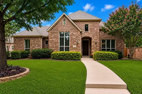 3229 Robert Dr, Richardson, TX 75082