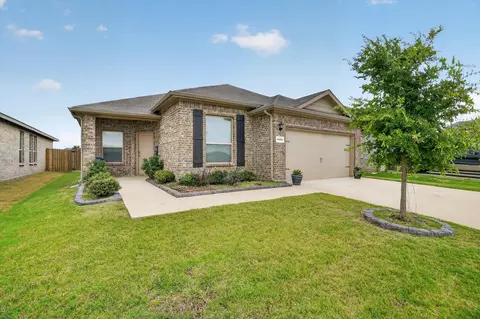 4404 Corktree Ln, Crowley, TX 76036