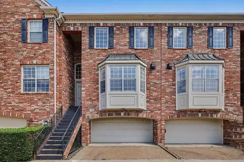 2811 Welborn St, Dallas, TX 75219
