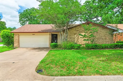 5601 Kingstree Ct, Arlington, TX 76017