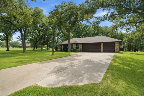 305 Bent Oak Rd, Weatherford, TX 76086