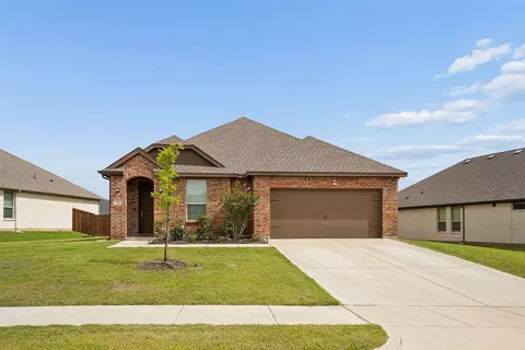 544 Erin Hills Dr, Red Oak, TX 75154