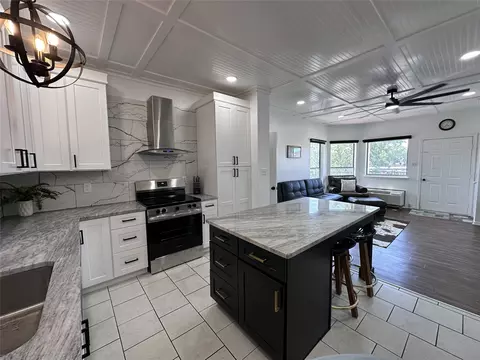 2164 Tanglewood Blvd #B202, Pottsboro, TX 75076