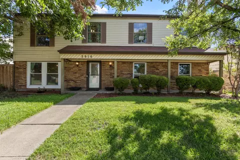 2910 Geneva Dr, Garland, TX 75040