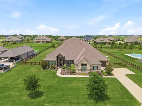 1426 Flanagan Farm Dr, Northlake, TX 76226