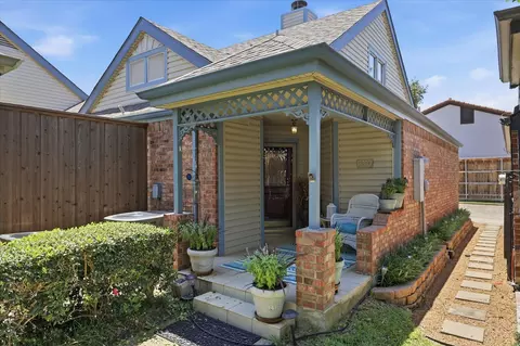 18095 Whispering Gables Ln, Dallas, TX 75287
