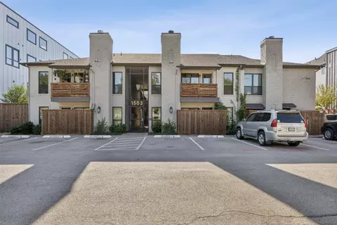 1503 N Garrett Ave #111, Dallas, TX 75206