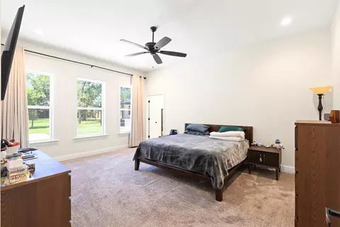 Bedroom - 904 Taylor Br, Springtown, TX 76082 photo 1 of 4