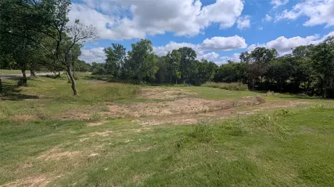 307 Ridgeview Rd, Sherman, TX 75092