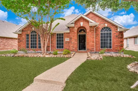 13335 Roadster Dr, Frisco, TX 75033