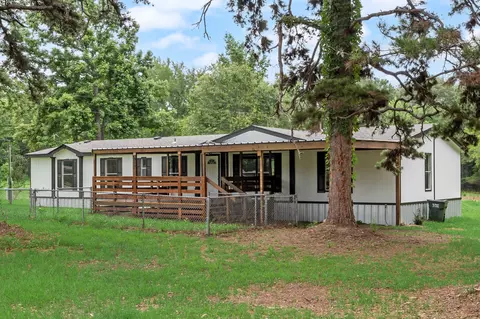 917 Green Blackman Rd, Kilgore, TX 75662