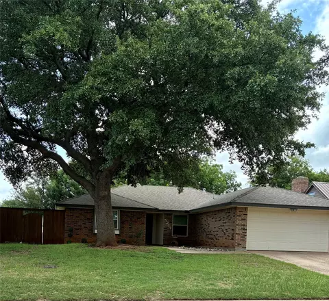 5217 Meadowick Ln, Abilene, TX 79606