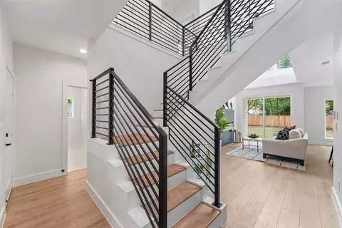 2312 Stoneman St, Dallas, TX 75215