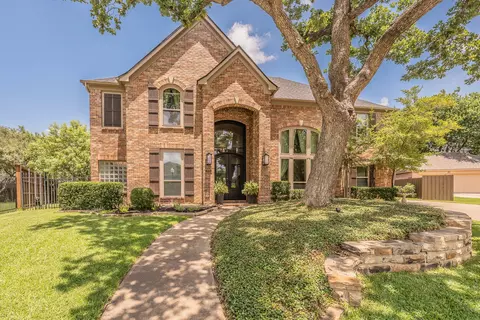 415 Thistle Ct, Southlake, TX 76092