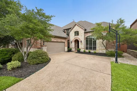 8709 Herns Meadow Ln, Mckinney, TX 75071