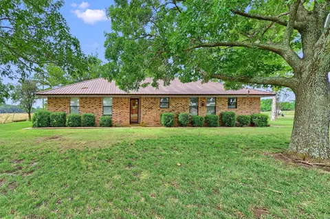 Exterior - 1730 Mackey Rd, Howe, TX 75459 photo 2 of 5