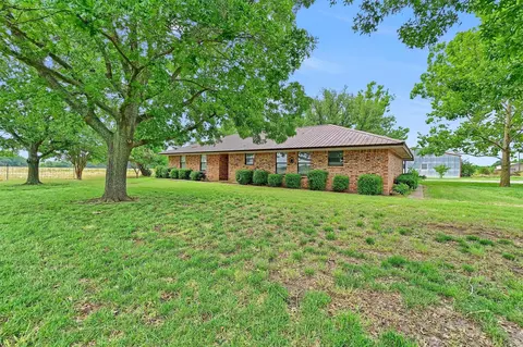 1730 Mackey Rd, Howe, TX 75459