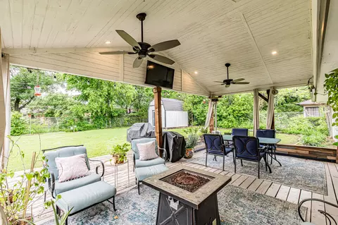 327 Harman St, Duncanville, TX 75116