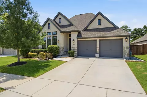 904 Fallbrook Ave, Denton, TX 76210