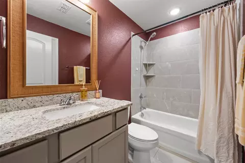 Bath - 10237 Driskill Dr, Waco, TX 76708 photo 2 of 2