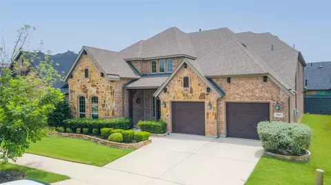 748 Sandbox Dr, Aubrey, TX 76227