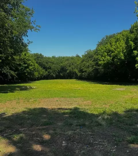 127 Hillcrest Ln, Red Oak, TX 75154