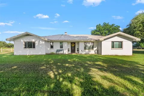 250 Williford St, Fairfield, TX 75840