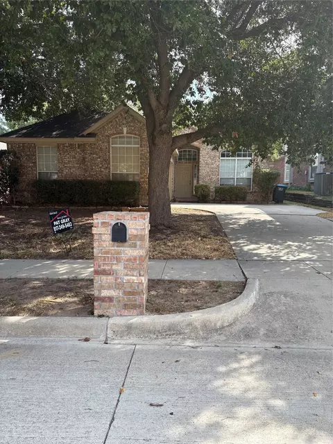 5012 Woodmeadow Dr, Fort Worth, TX 76135