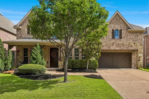 2543 Morgan Ln, Trophy Club, TX 76262