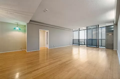 6335 W Northwest Hwy #1013, Dallas, TX 75225