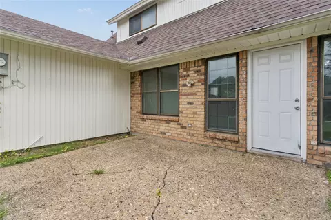 Exterior - 1503 Springtree Cir, Richardson, TX 75082 photo 8 of 11