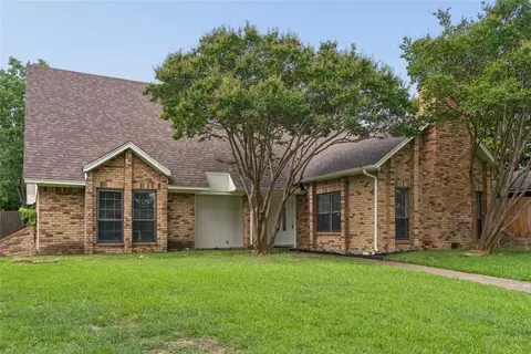 Exterior - 1503 Springtree Cir, Richardson, TX 75082 photo 2 of 11
