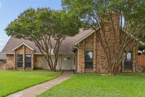 Exterior - 1503 Springtree Cir, Richardson, TX 75082 photo 4 of 11