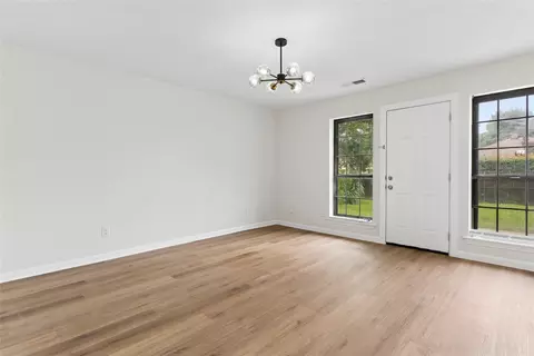 Living - 1503 Springtree Cir, Richardson, TX 75082 photo 4 of 8