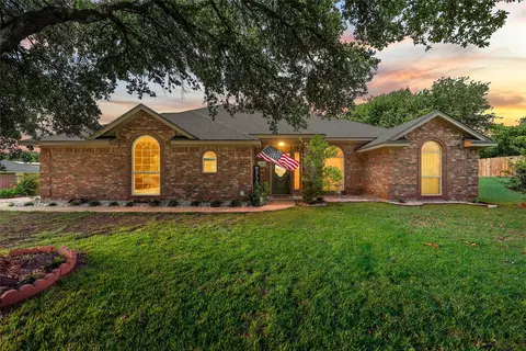 212 Sherwood Oaks Dr, Waco, TX 76705