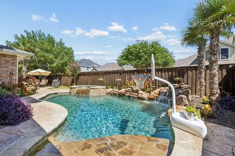 2803 Deerhurst Dr, Highland Village, TX 75077