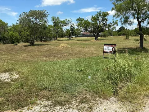 201 NE 22nd St, Cisco, TX 76437 photo 6