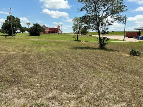 201 NE 22nd St, Cisco, TX 76437 photo 4
